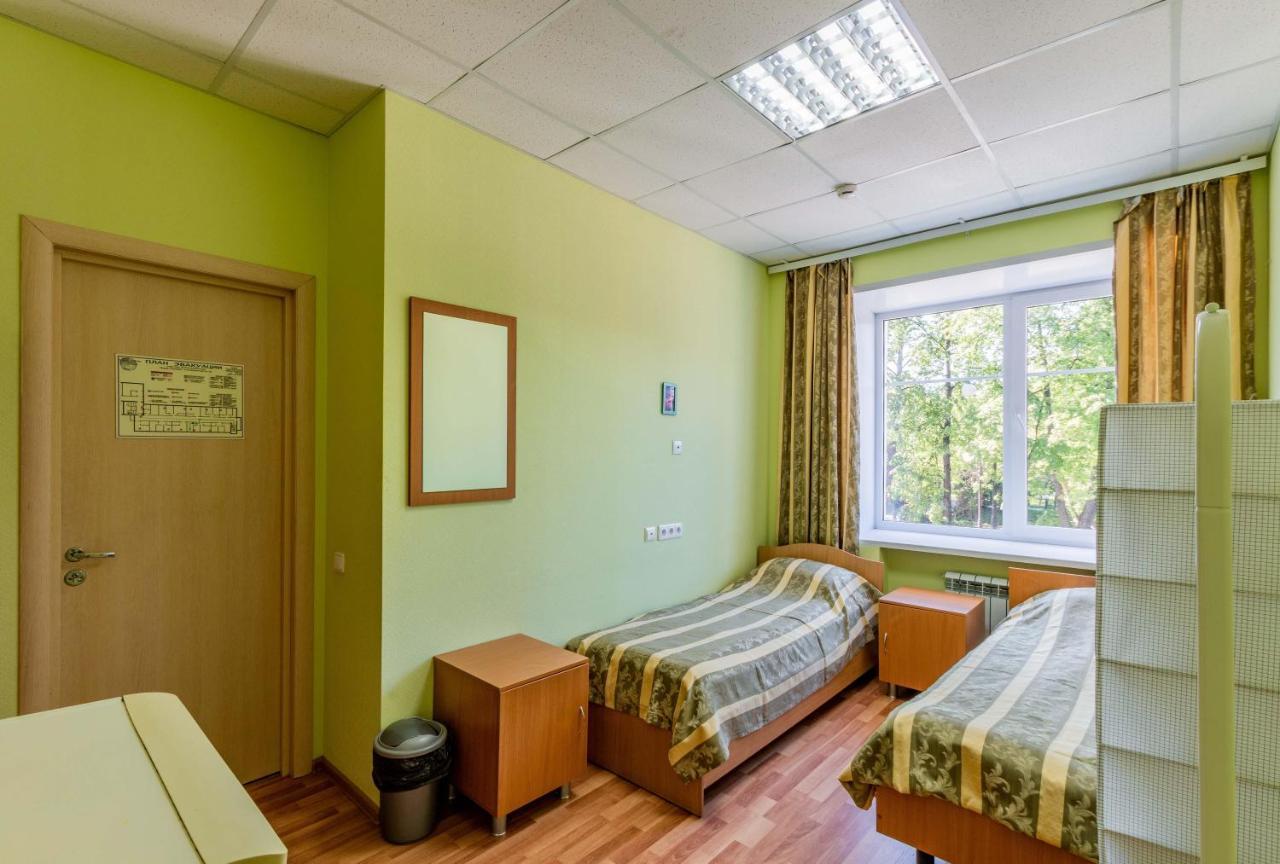 Gostinica Bolsoi Ural Otel Ekaterinburg Dış mekan fotoğraf