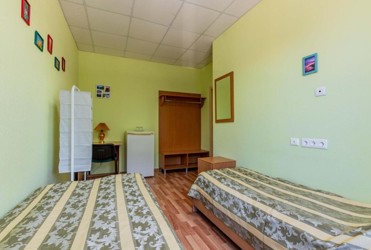 Gostinica Bolsoi Ural Otel Ekaterinburg Dış mekan fotoğraf