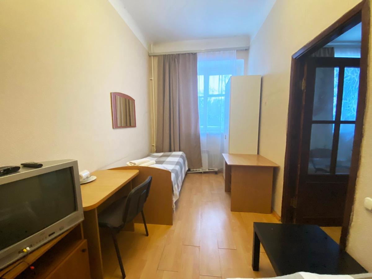 Gostinica Bolsoi Ural Otel Ekaterinburg Dış mekan fotoğraf