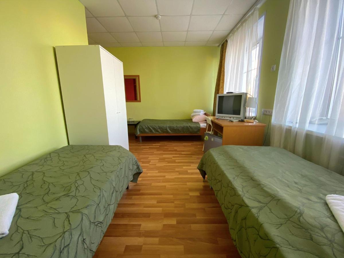 Gostinica Bolsoi Ural Otel Ekaterinburg Dış mekan fotoğraf