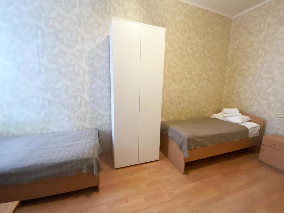 Gostinica Bolsoi Ural Otel Ekaterinburg Dış mekan fotoğraf