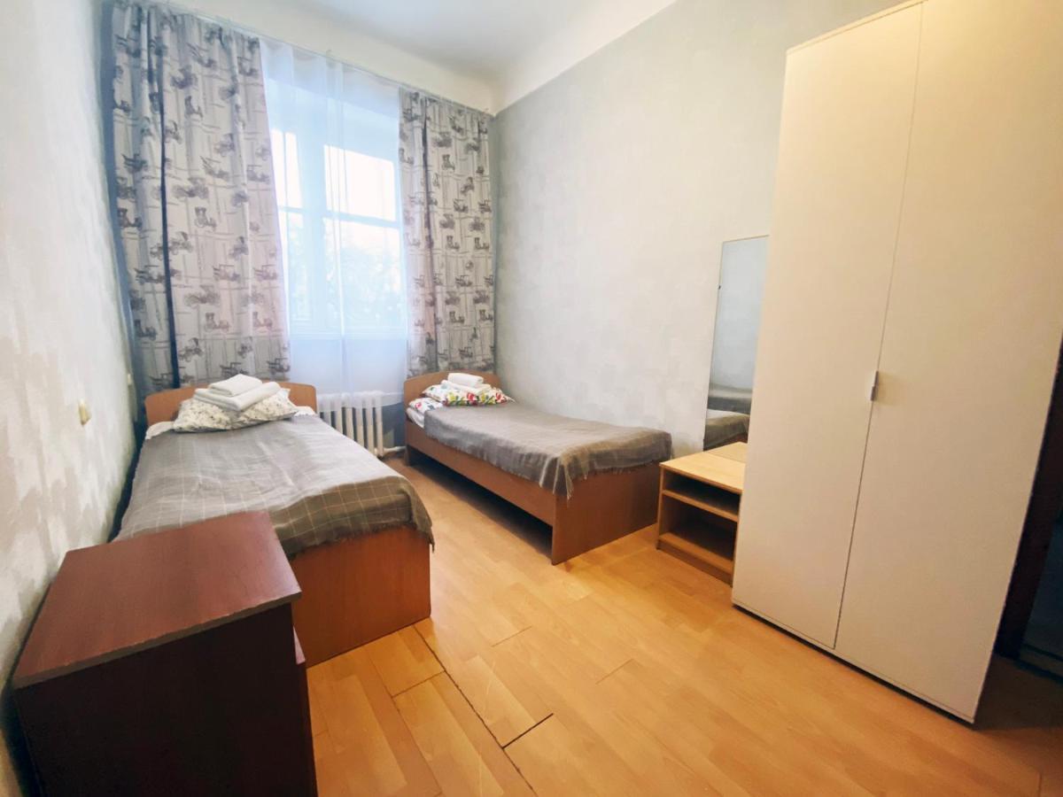 Gostinica Bolsoi Ural Otel Ekaterinburg Dış mekan fotoğraf